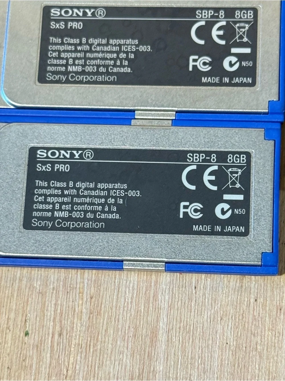 5-Sony 8GB SxS PRO Memory Cards “UNTESTED” SBP-8 w/Case Read Description Below!